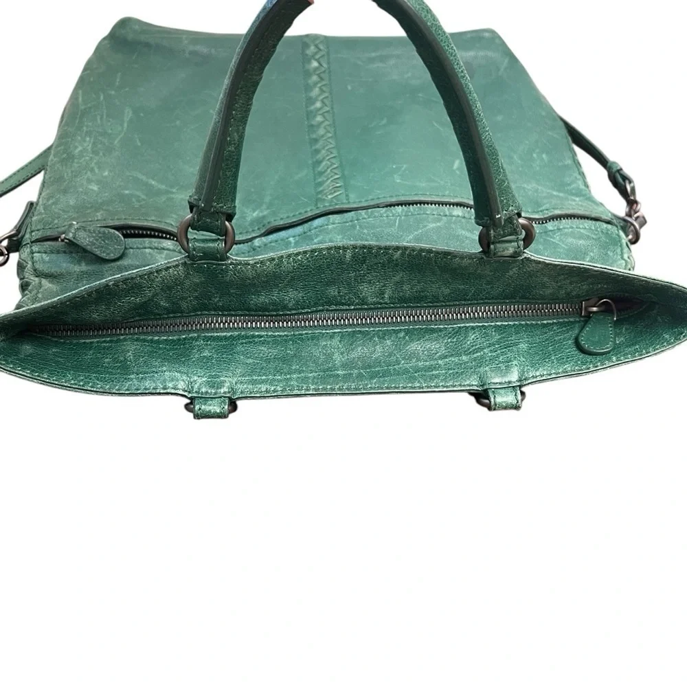 Bottega Veneta Intrecciato Trimmed Cervo Leather Green Tote Bag